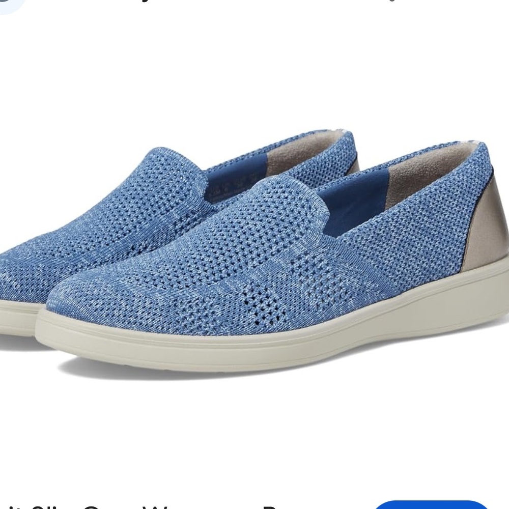 Bzees Women's Athena Knit Slip-On sneakers in a blue size 8.5